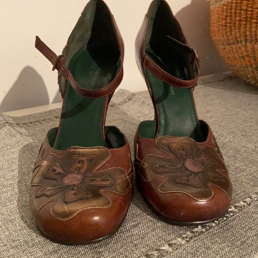 Brown, gold & copper Roberto Vianni leather heels